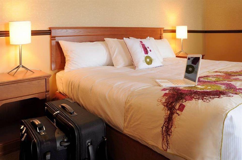 Hotel Universel Alma Phòng bức ảnh