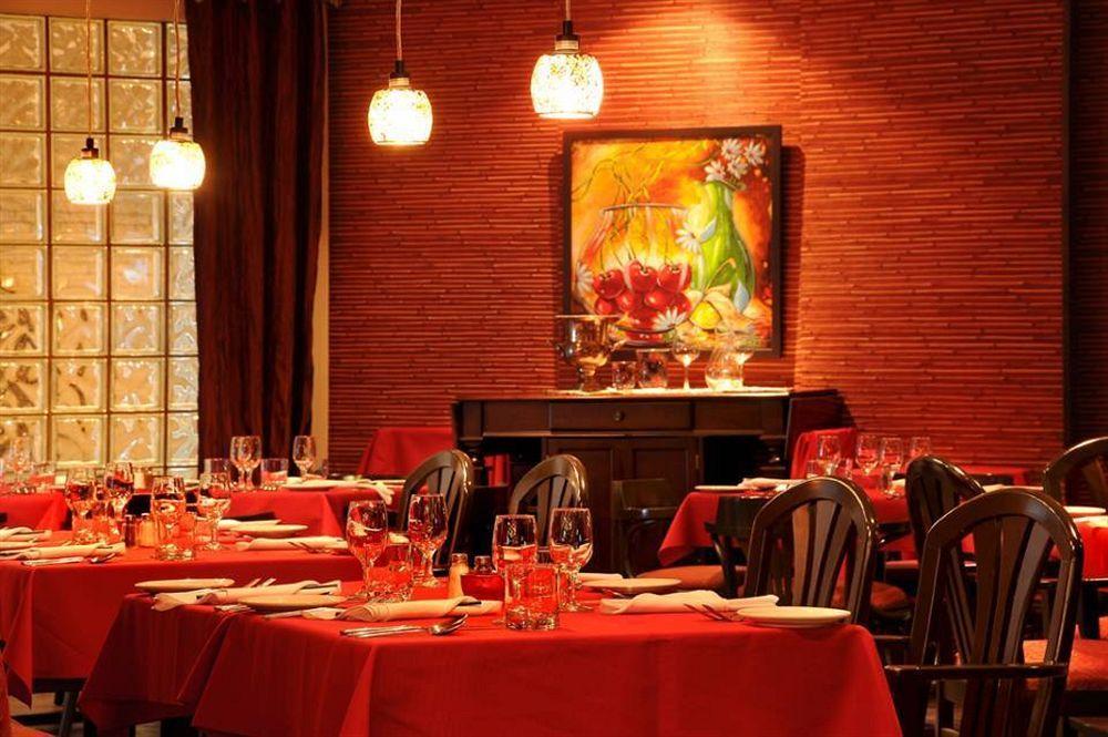 Hotel Universel Alma Ngoại thất bức ảnh